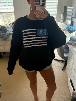 Hollister crew thumbnail 1