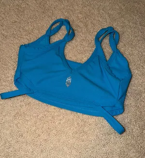 Free People Movement thumbnail 1