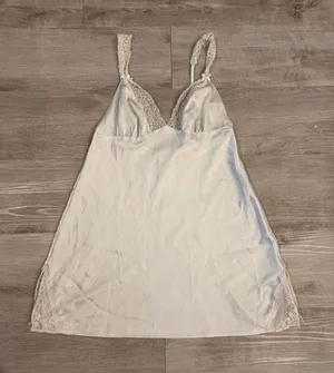 Victoria Secret White Lace Slip Dress Size Medium thumbnail 1