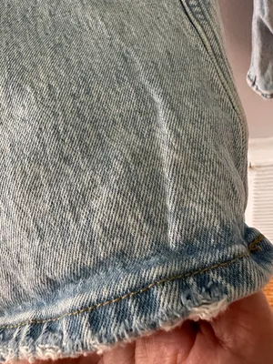 Abercrombie Curve Love 90s Relaxed High Rise Jeans Light Wash 32/14 XL Length thumbnail 8