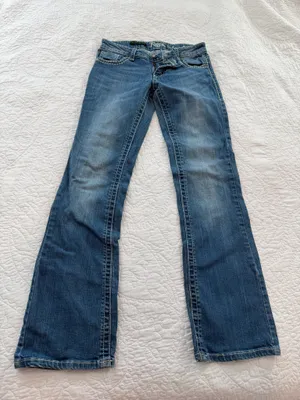 Wrangler Rock 47 Ultra Low-Rise boot cut Jeans thumbnail 1
