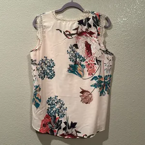 Pink Floral lace sleeve and neck top sz XL thumbnail 3