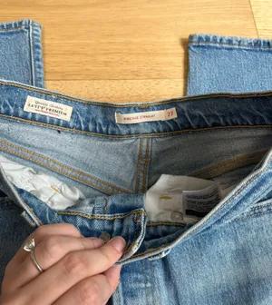 Levi's Ribcage Straight Jeans thumbnail 3