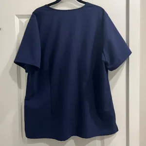 Figs Women's Catarina One Pocket Scrub Top Navy Blue V-Neck Medical Shirt Sz XXL thumbnail 8