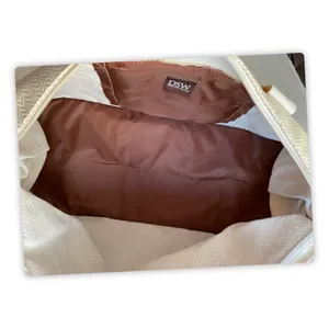 DSW NWOT Duffle Weekender Bag Herringbone‎ Pattern Cream and Camel Color thumbnail 5