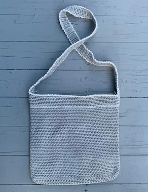 Grey/White Zip Up Knit Crossbody Bag Purse thumbnail 4
