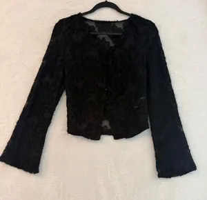 Commense Black Sheer Eyelash Textured‎ Button Up Top Long Flare Sleeve XS thumbnail 1