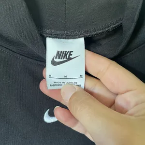 Nike Swoosh Mock-Neck Long-Sleeve Top Black Athletic Cotton Women's Size Medium thumbnail 7
