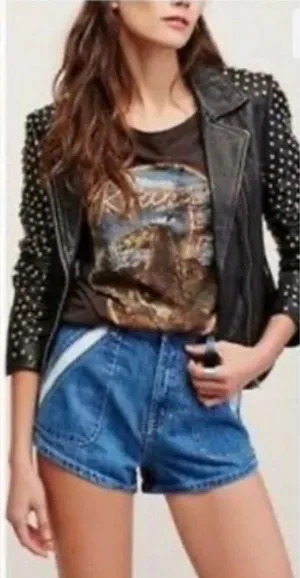 Free People Sweet‎ Surrender Denim Shorts Size 30 thumbnail 1