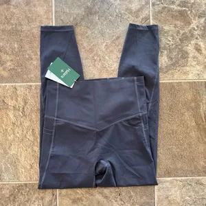 Halara UltraSculpt High Waisted Tummy Control Pocket Leggings Volcanic Ash XS thumbnail 6