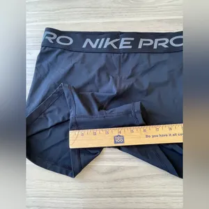 Nike Pro Women's Dark Gray Athletic Shorts thumbnail 4
