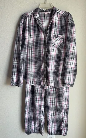 Victorias Secret Pink and Black‎ Sparkle Plaid Pajama Set Womens Medium thumbnail 1