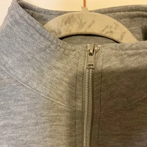 Alo Yoga Accolade 1/4 Zip Pullover Athletic Heather Grey S thumbnail 3
