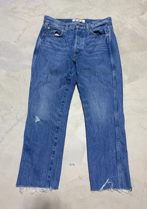 AMO Women’s loverboy stargaze Blue Straight-Leg Jeans 28 thumbnail 1
