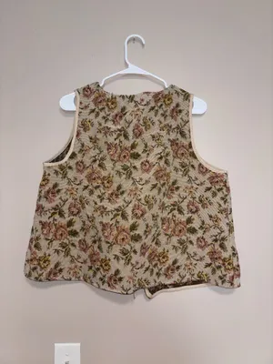 Vintage look vest top thumbnail 2