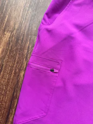 FIGS NWT Women’s Purple Jolt Zamora Jogger Scrub Pants - Size 4XL Petite thumbnail 6