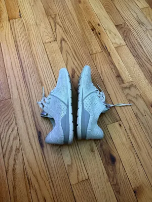 UGG Tye trainers Suede TREADLITE Lace-Up Sneakers Stardust Silver 1019058 Sz 8 Breathable coastal thumbnail 4