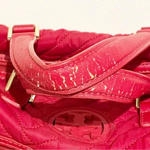 Tory Burch Red‎ Quilted Nylon Slouchy Satchel Shoulder Handbag Purse thumbnail 3