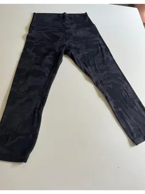Lululemon Wunder Under High-Rise size 6 thumbnail 3