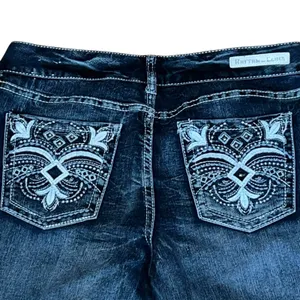 Rhythm In Blues Jeans Womens 10 Blue Denim Capri Rolled Hem Mid Rise Bling‎ Y2K thumbnail 4