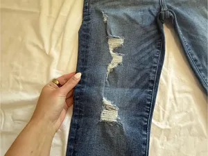Abercrombie & Fitch Simone High Rise Super Skinny Distressed Jean thumbnail 4