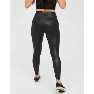 Offline by Aerie The Hugger Crossover High Waisted Crackle Legging Black Size M thumbnail 3