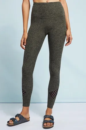 Beyond Yoga Spacedye Stacked & Sliced high waisted 7/8 leggings size S small thumbnail 1