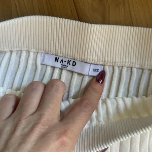 NA-KD FLARED MIDI SKIRT thumbnail 2