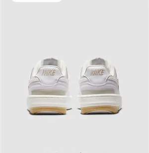 Nike Gamma Women’s Force Sneakers thumbnail 3