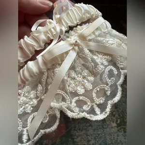 Vintage set sparkle lace bridal wedding leg garter thumbnail 3