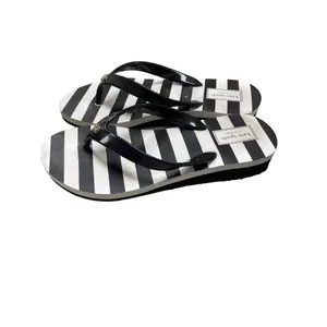 Kate Spade Women's Black/White Shoes/Flip Flops Size7 SKU 1734 thumbnail 2