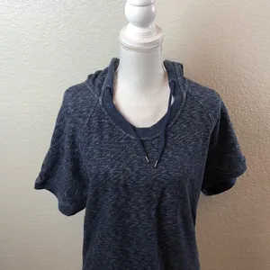 Gap hoodie shirt    thumbnail 2