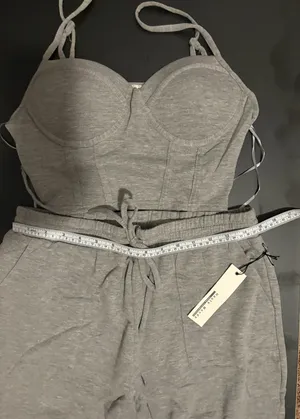 Grey 2-piece sweatpants and bra set thumbnail 4