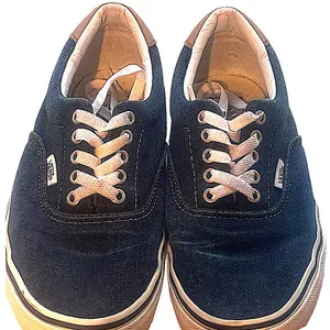 *VANS* •Off The Wall•Classic Era 59•Skate Shoe•Woman’s 9.5•Men’s 8•Navy Denim thumbnail 1
