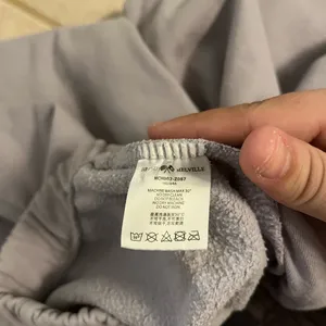 Brandy Melville John Galt Rosa Lavender Sweatpants thumbnail 5
