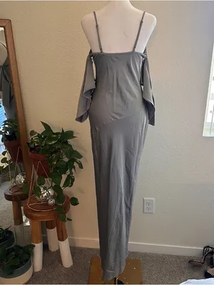 ASTR The Label Kendra Cold-Shoulder Maxi Dress in Sage Green Grey Sz. S thumbnail 8