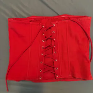 red corset thumbnail 2