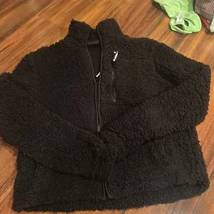 Garage Women’s Black Sherpa Jacket thumbnail 1