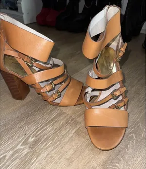 Michael Kors Winston leather strappy block-heel sandals thumbnail 1
