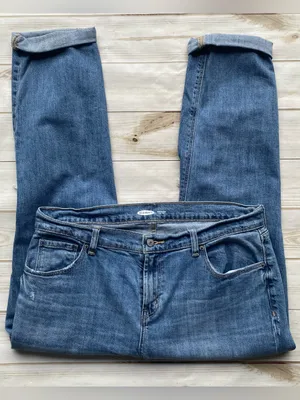 Old Navy boyfriend mid rise distressed ripped medium wash rolled cuff jeans 12 thumbnail 1