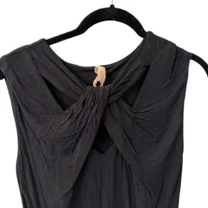 Anthropologie PILCRO Twist Front Cut Out Black Knit Top Size Small thumbnail 2