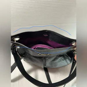 Coach Ashley Elegant Black Leather Shoulder Bag thumbnail 9