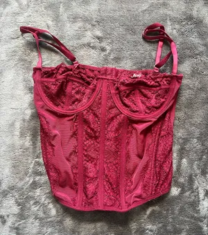 Dealmore Amazon Red Lace Corset thumbnail 1