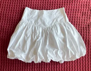 COMMENSE White Bubble Hem Short Skirt Size S Poplin Cotton Casual thumbnail 1