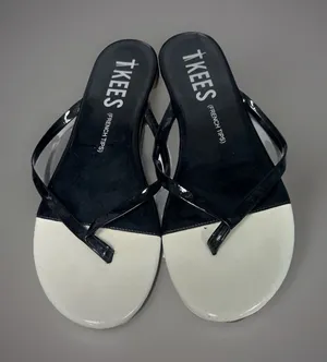 tkees French‎ Tips Sandals 6 thumbnail 1