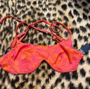 Hollister Swim Top Bikini thumbnail 1