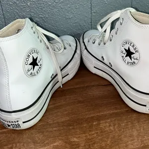 Converse Chuck Taylor All Star leather high tops. White size women’s 6.5 thumbnail 7