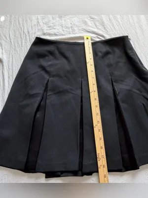 Tempo Paris‎ Black Pleated Mini Skirt Size 8 Petite thumbnail 5