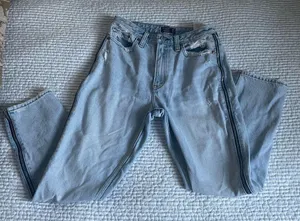 Abercrombie and fitch girlfriend jeans thumbnail 4