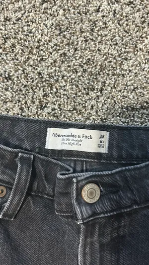 Abercrombie jeans size 28 thumbnail 3